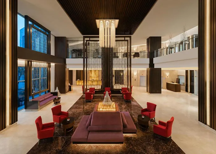 Courtyard By Marriott Gurugram Downtown