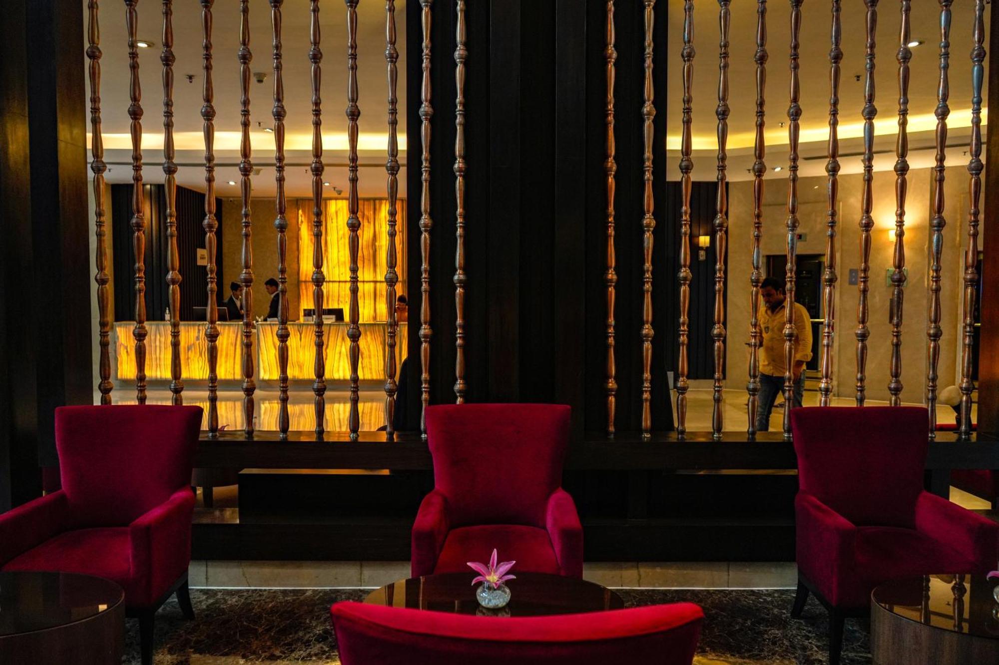 होटल Courtyard By Marriott Gurugram Downtown
